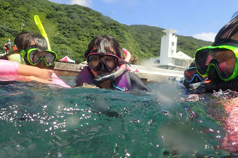 Taman Laut Selatan Longdong (Teluk Empat Musim Longdong)