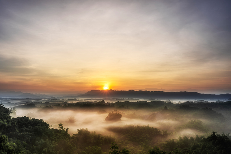 Hamparan Matahari Terbit Erliao