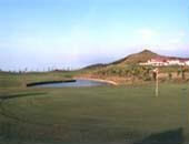 golf-linkou-7 outdoor view of a green golf course landscape