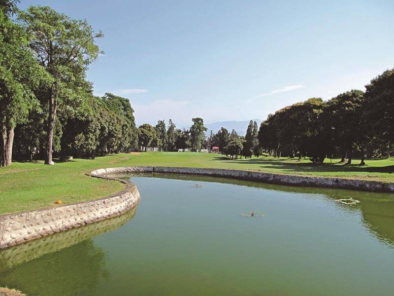 golf-nantou6 scenic view of a golf course featuring a body of water